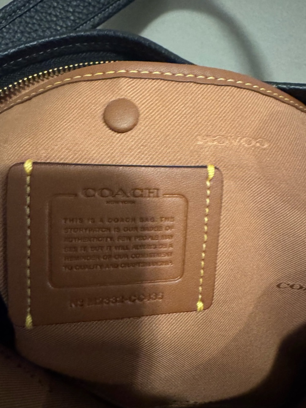 Coach Black Pebbled Leather Shoulder Bag with Gold Hardware - Picture 6 of 7